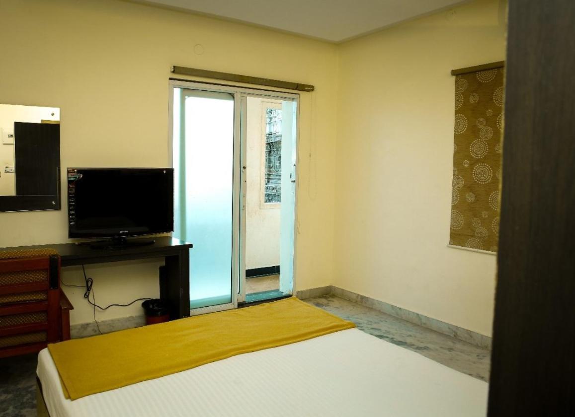 Hotel Arunachala Tiruvannāmalai Exterior foto
